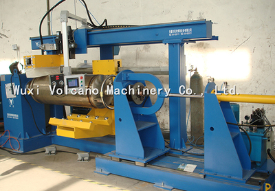 Circular seam welding machine for cryogenic container